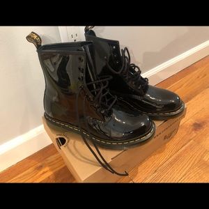 Dr martens patent leather boots only used once